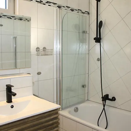 Apartment Tiny Atelier Leifahrraeder Gratis Shuttleservice *